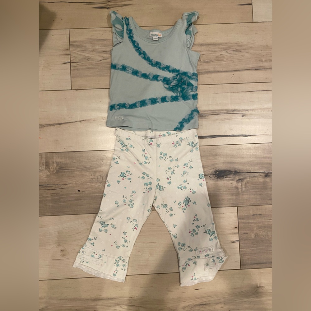 Naartjie Matching set of Floral Pants and Blue Top size 4/5
